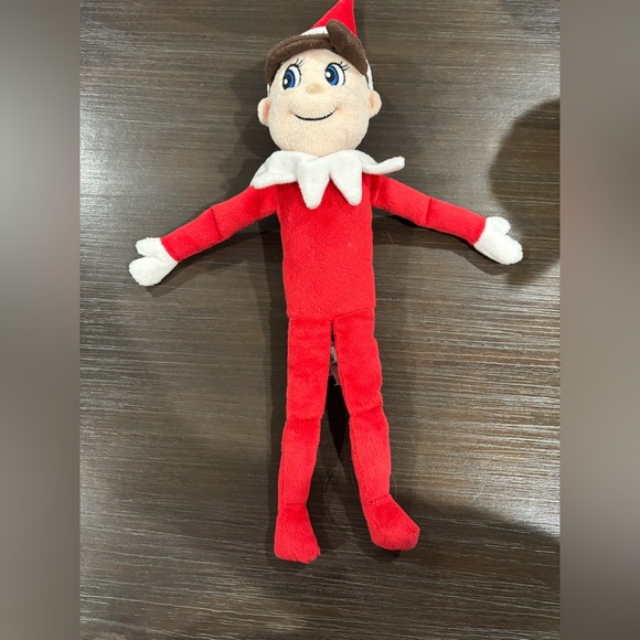 ELF ON THE SHELF PLUSHIE - Picture 2 of 3